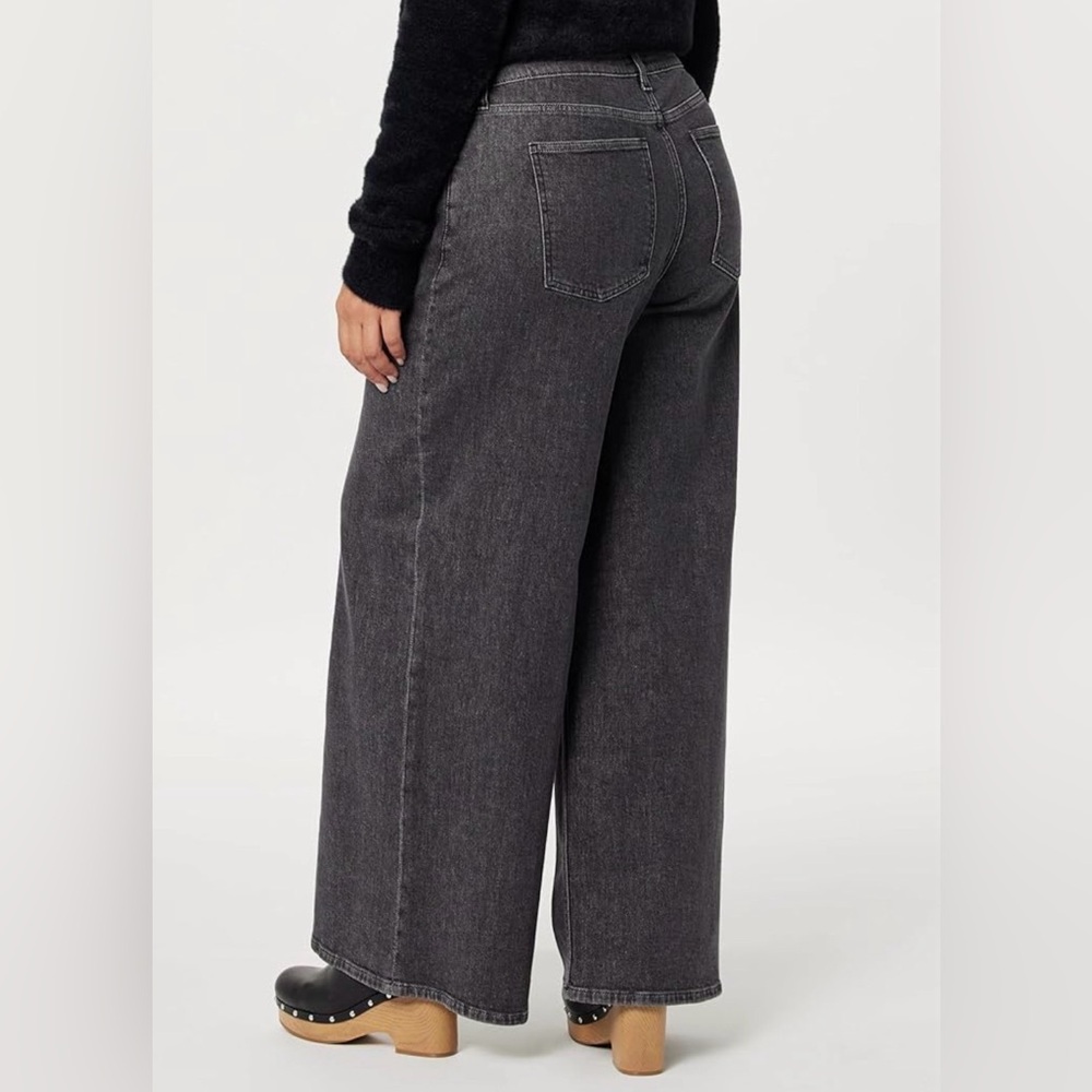 NWT Stylish Chic Plus Size Charcoal Wide-Leg Flare Jeans - Picture 5 of 5